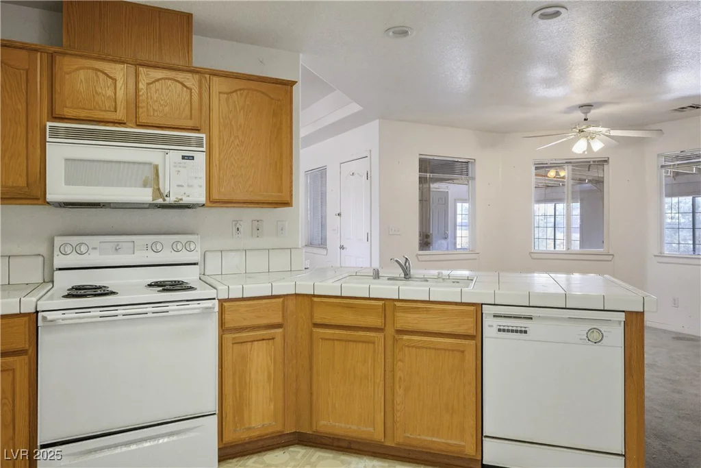 1351 Fawn, Pahrump, NV 89048