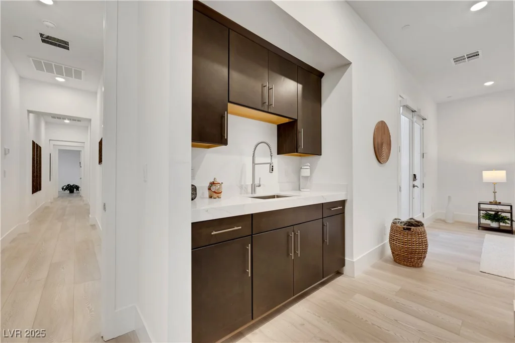 11895 SKYLINE ARCH, Las Vegas, NV 89138