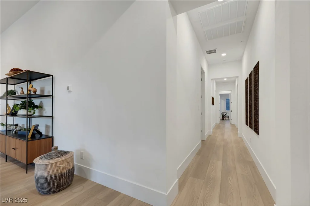 11895 SKYLINE ARCH, Las Vegas, NV 89138