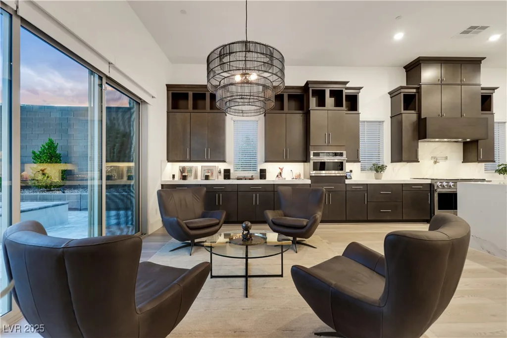 11895 SKYLINE ARCH, Las Vegas, NV 89138