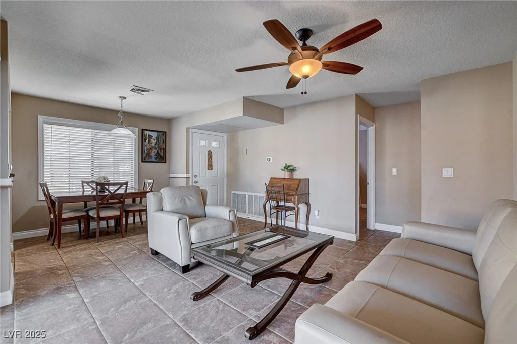 4860 Nara Vista, Las Vegas, NV 89103