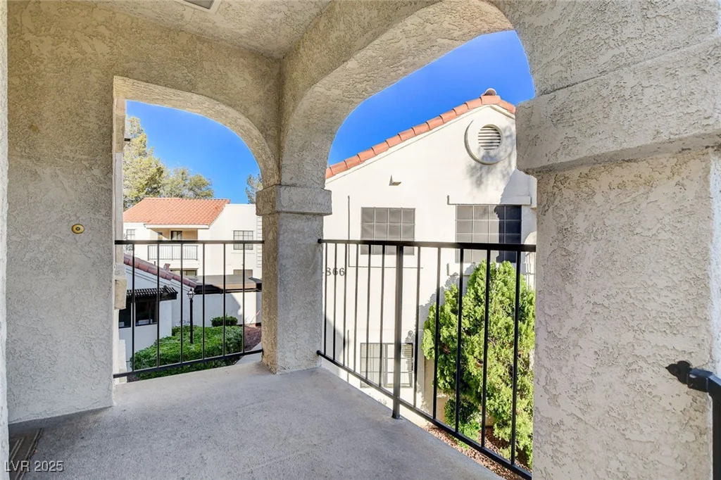 4860 Nara Vista, Las Vegas, NV 89103