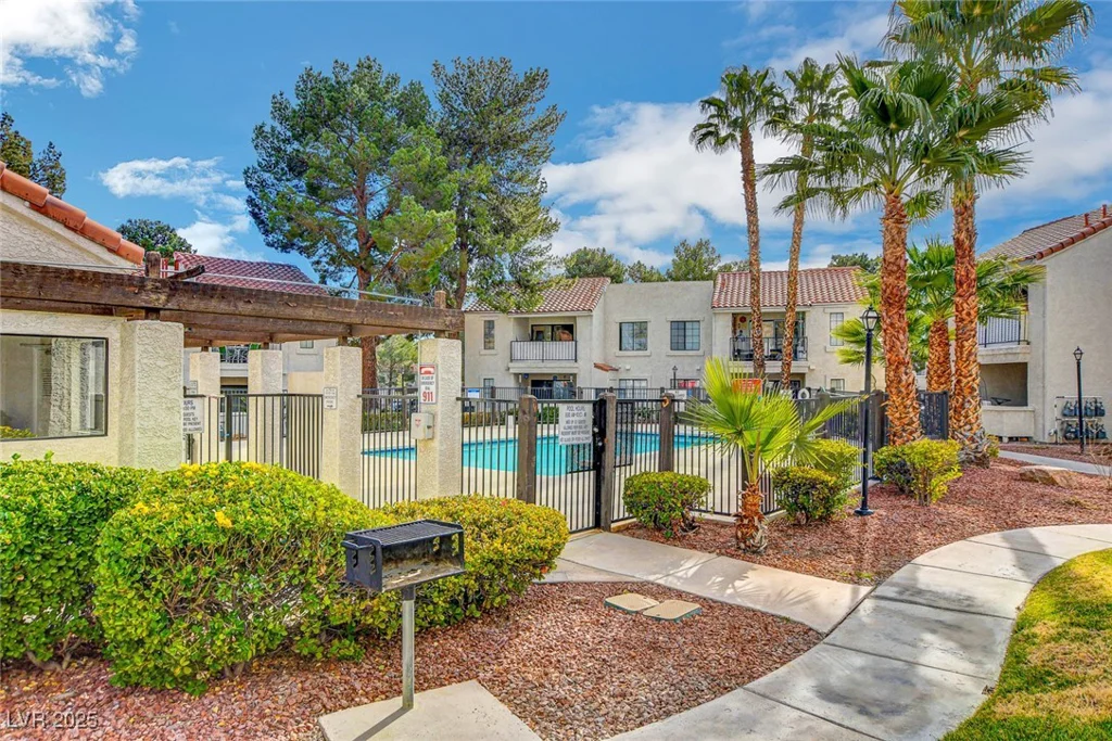 4860 Nara Vista, Las Vegas, NV 89103