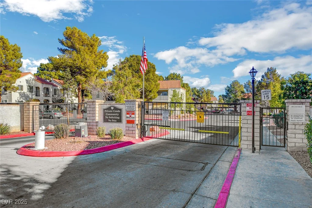 4860 Nara Vista, Las Vegas, NV 89103