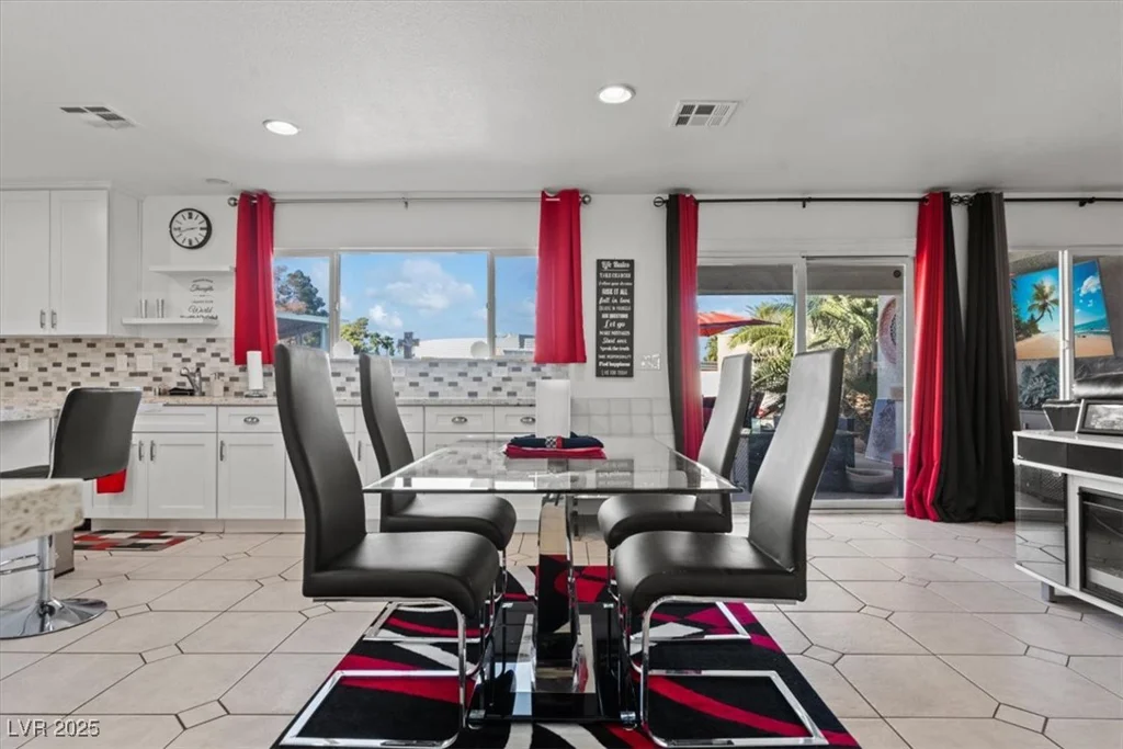 2639 Regency Cove, Las Vegas, NV 89121