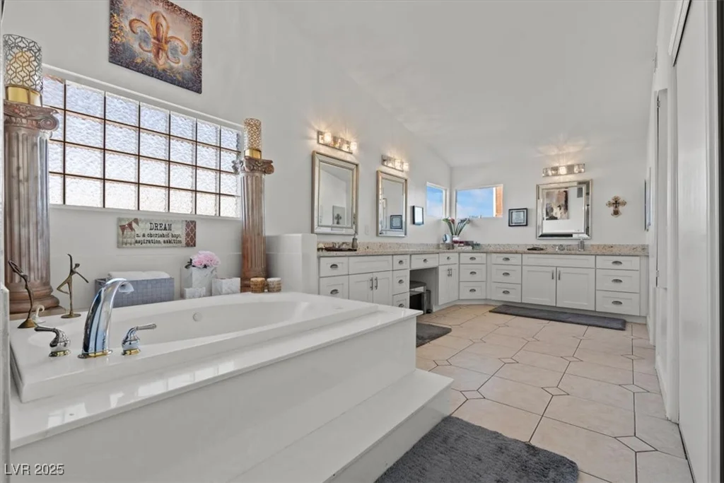 2639 Regency Cove, Las Vegas, NV 89121