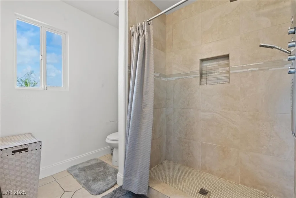 2639 Regency Cove, Las Vegas, NV 89121