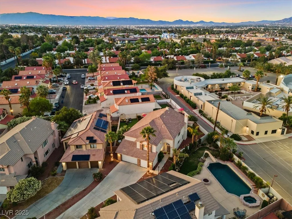 2639 Regency Cove, Las Vegas, NV 89121