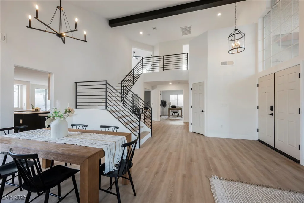 8401 Airmont, Las Vegas, NV 89128