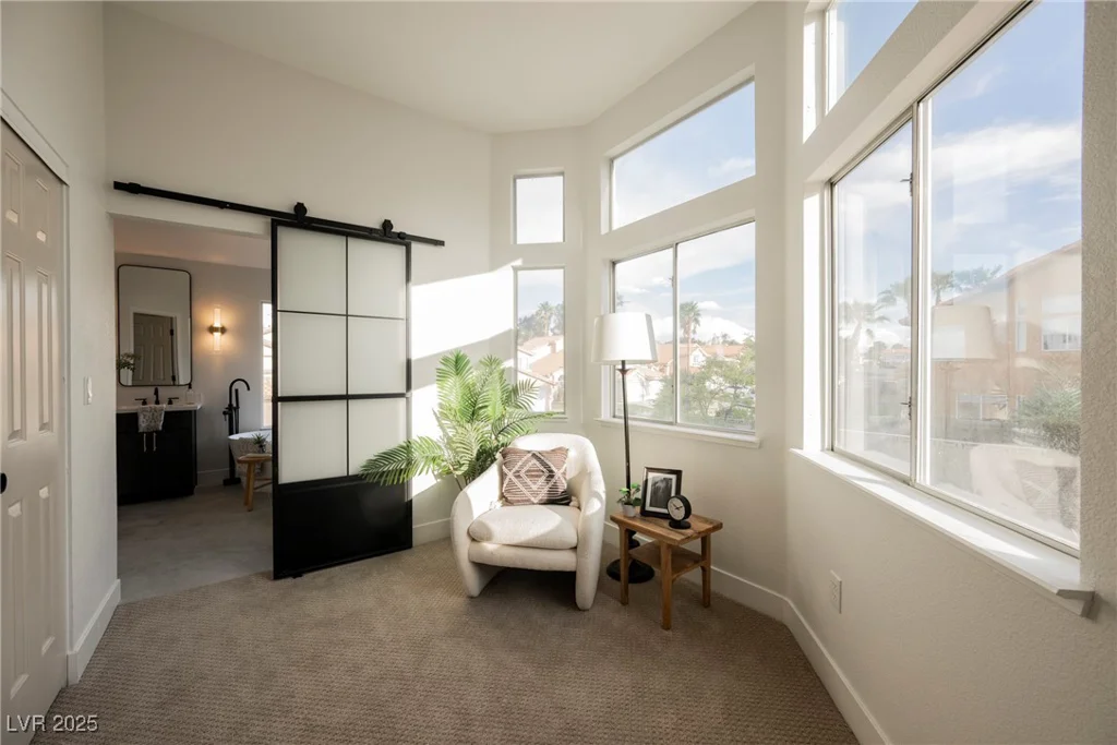 8401 Airmont, Las Vegas, NV 89128