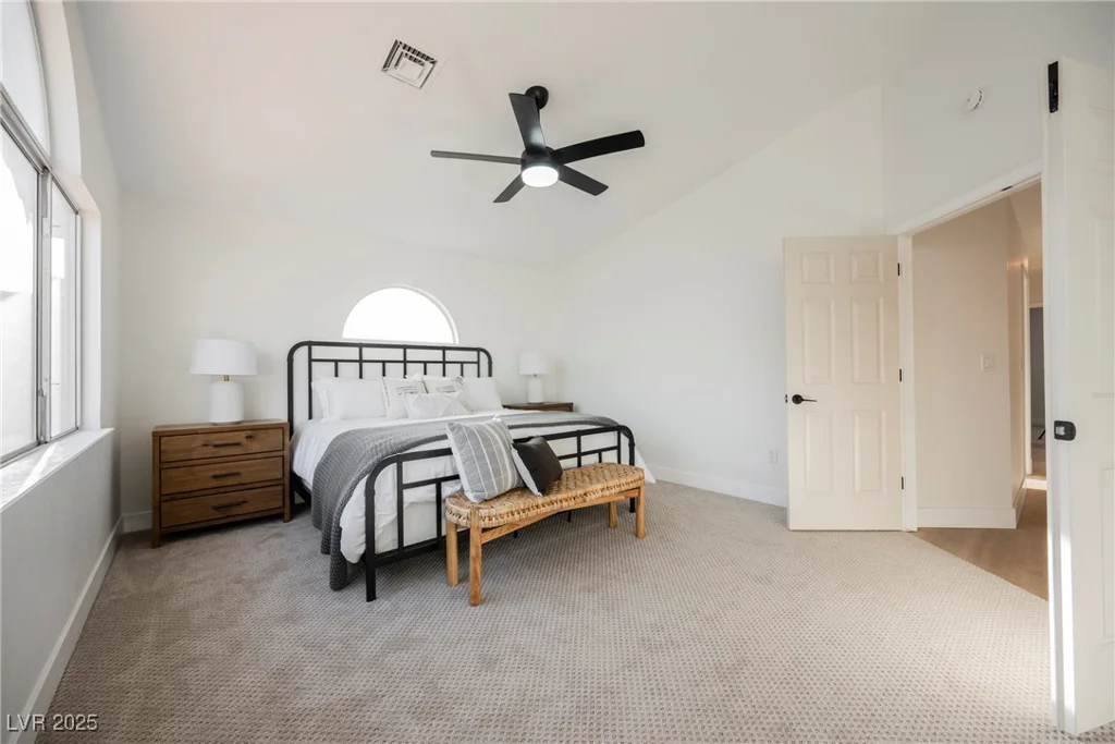8401 Airmont, Las Vegas, NV 89128