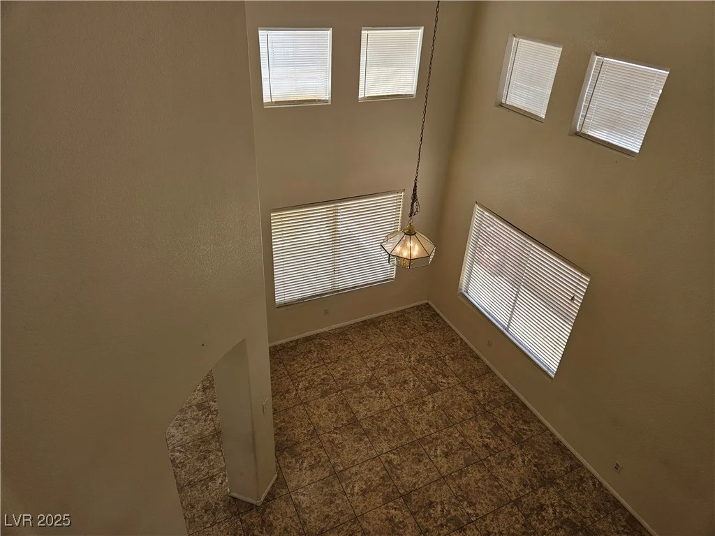 7849 Blue Brook, Las Vegas, NV 89147
