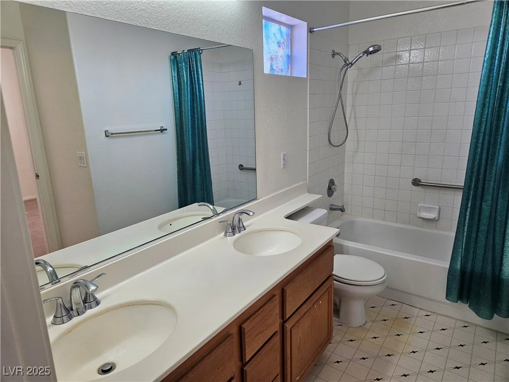 7849 Blue Brook, Las Vegas, NV 89147