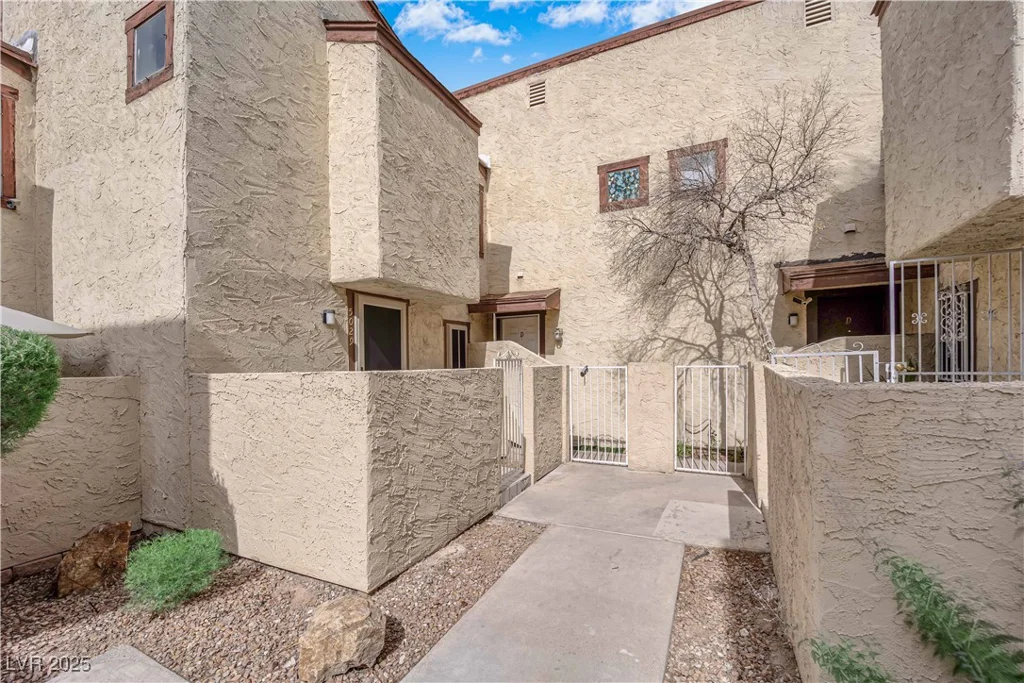 5029 Spencer, Las Vegas, NV 89119