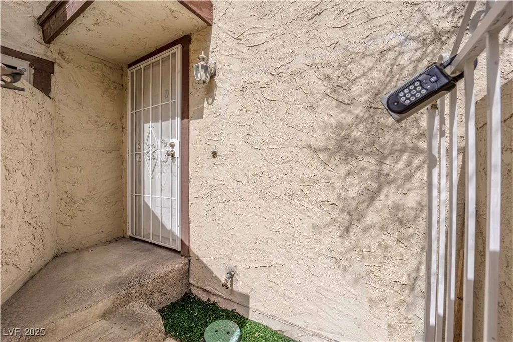 5029 Spencer, Las Vegas, NV 89119