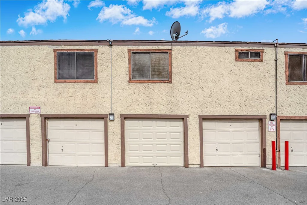 5029 Spencer, Las Vegas, NV 89119
