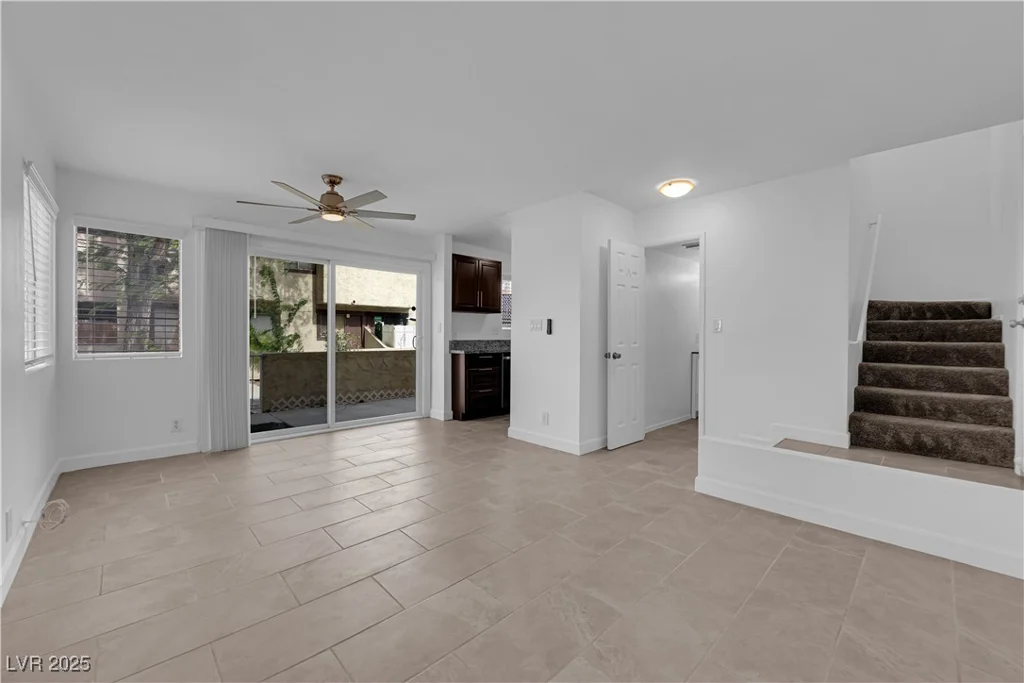 5029 Spencer, Las Vegas, NV 89119