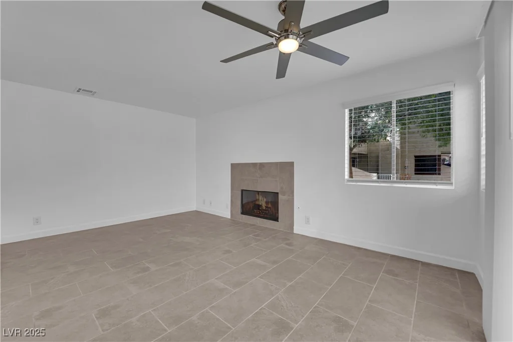 5029 Spencer, Las Vegas, NV 89119