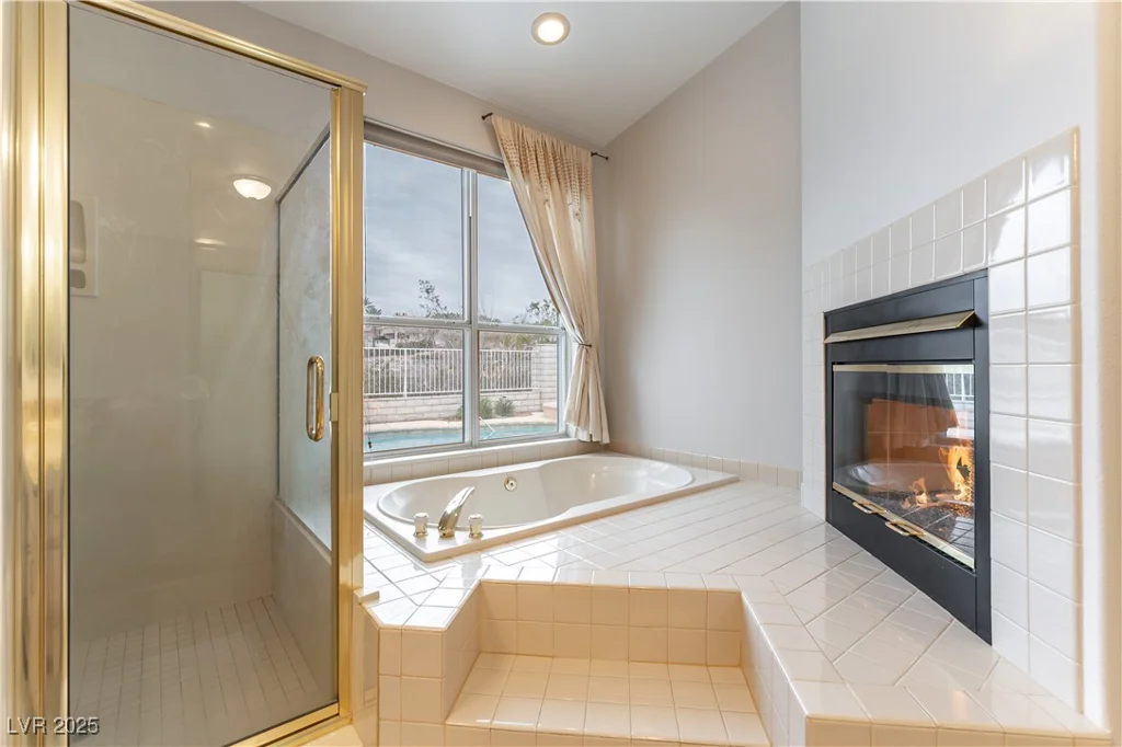 1933 Davina, Henderson, NV 89074