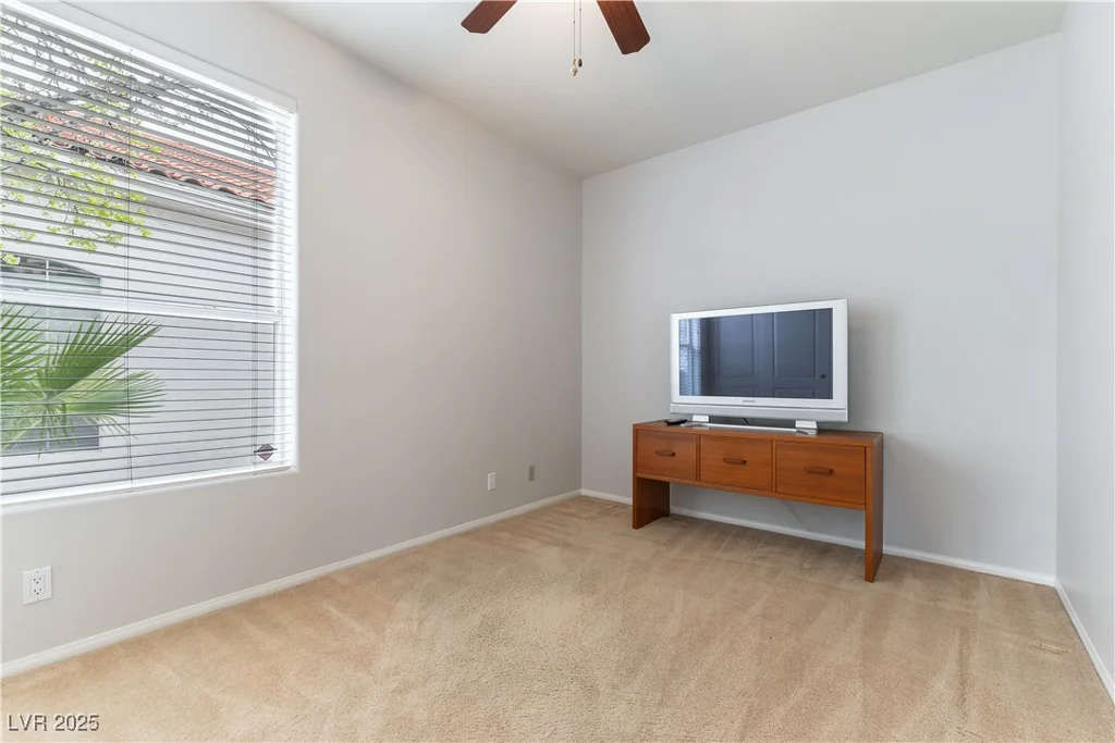 1933 Davina, Henderson, NV 89074