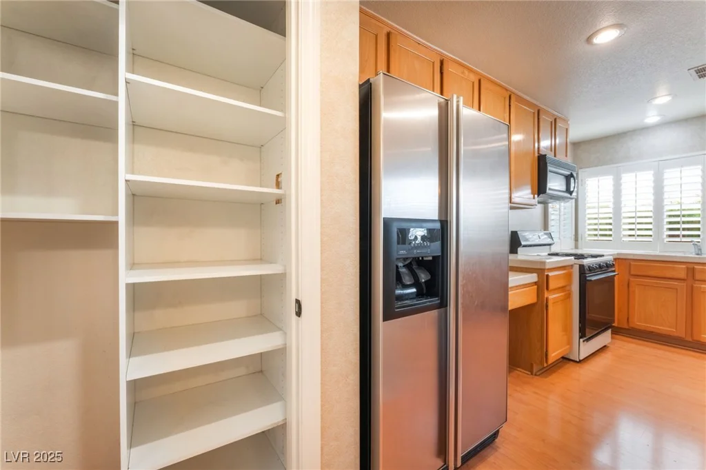 9360 Canalino, Las Vegas, NV 89134