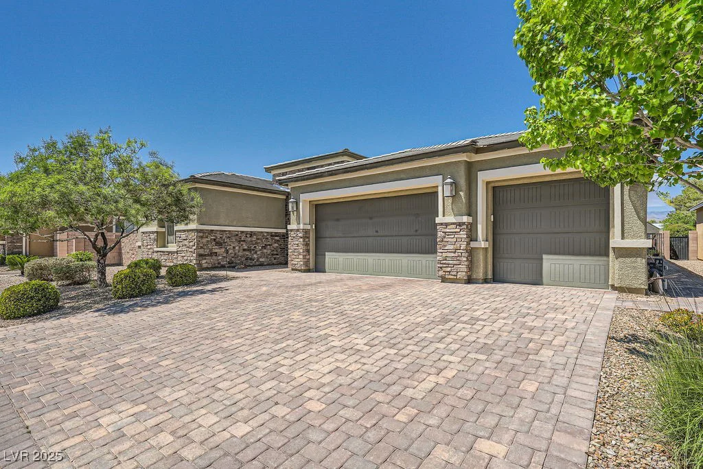 7340 Zonal, Las Vegas, NV 89131
