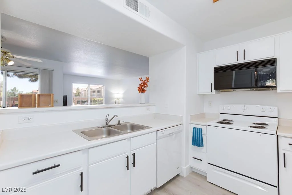 2300 Silverado Ranch, Las Vegas, NV 89183