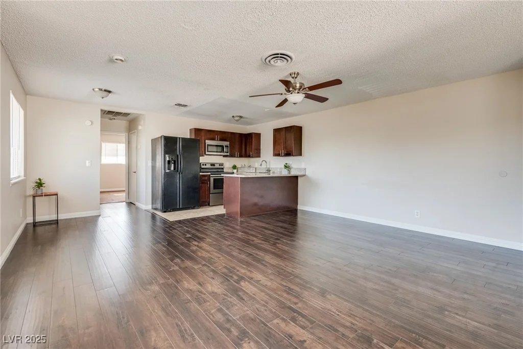 1309 Dorothy, Las Vegas, NV 89119