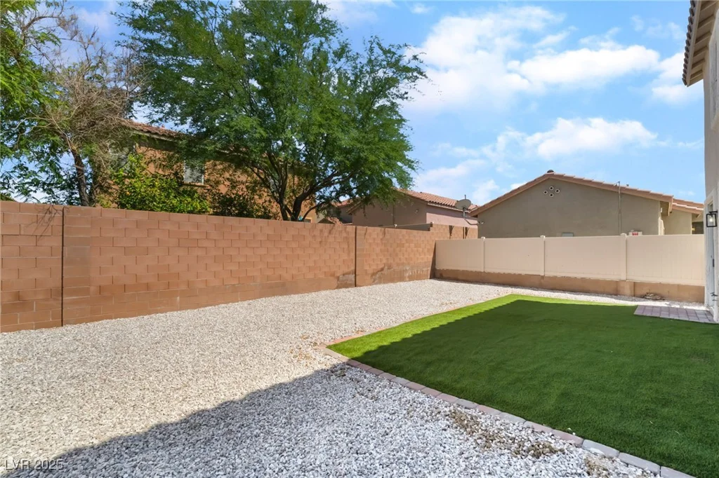 529 Fork Mesa, Henderson, NV 89015