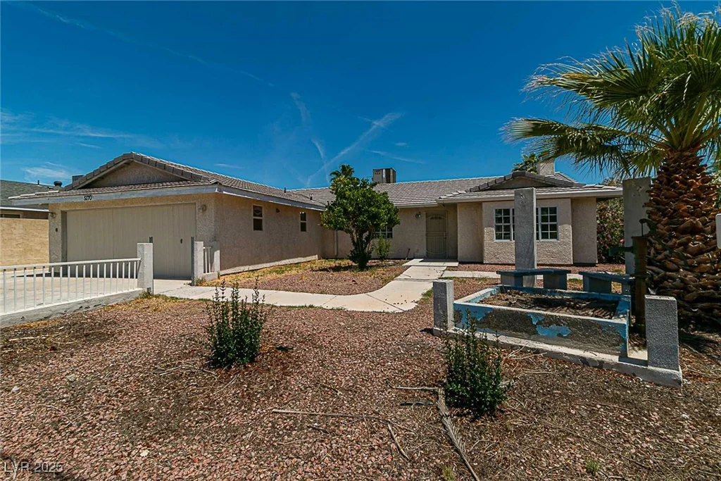 5170 Pearl, Las Vegas, NV 89120
