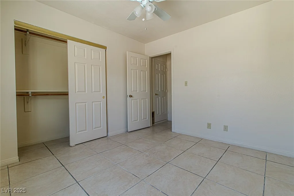 5170 Pearl, Las Vegas, NV 89120