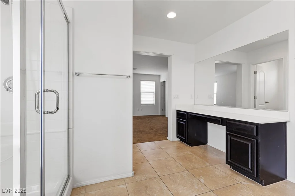 6354 Point Isabel, Las Vegas, NV 89122