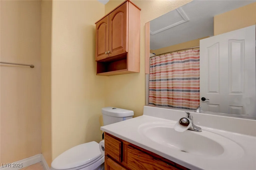 9398 Sailing Water, Las Vegas, NV 89147
