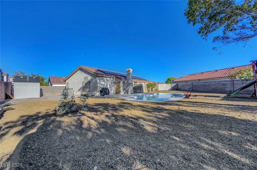 9398 Sailing Water, Las Vegas, NV 89147