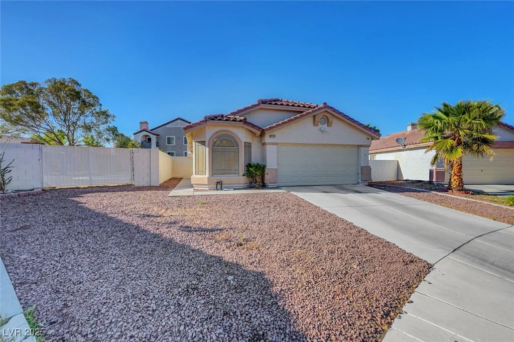 9398 Sailing Water, Las Vegas, NV 89147