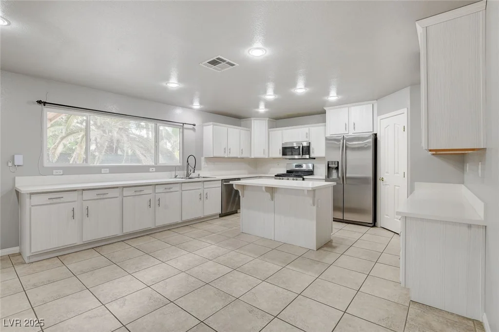 2679 Regency Cove, Las Vegas, NV 89121