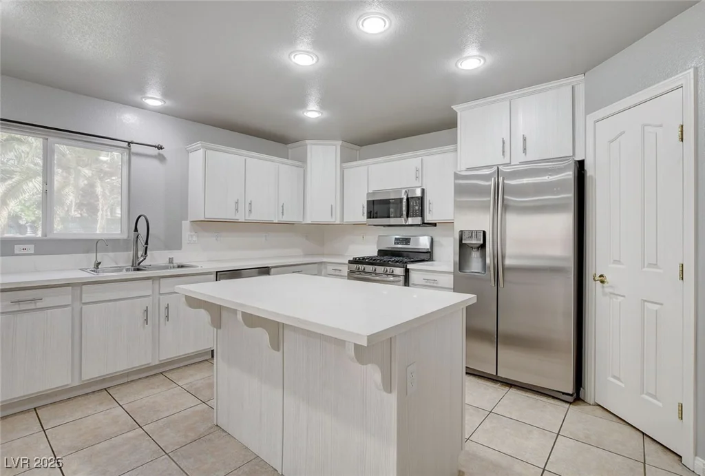 2679 Regency Cove, Las Vegas, NV 89121