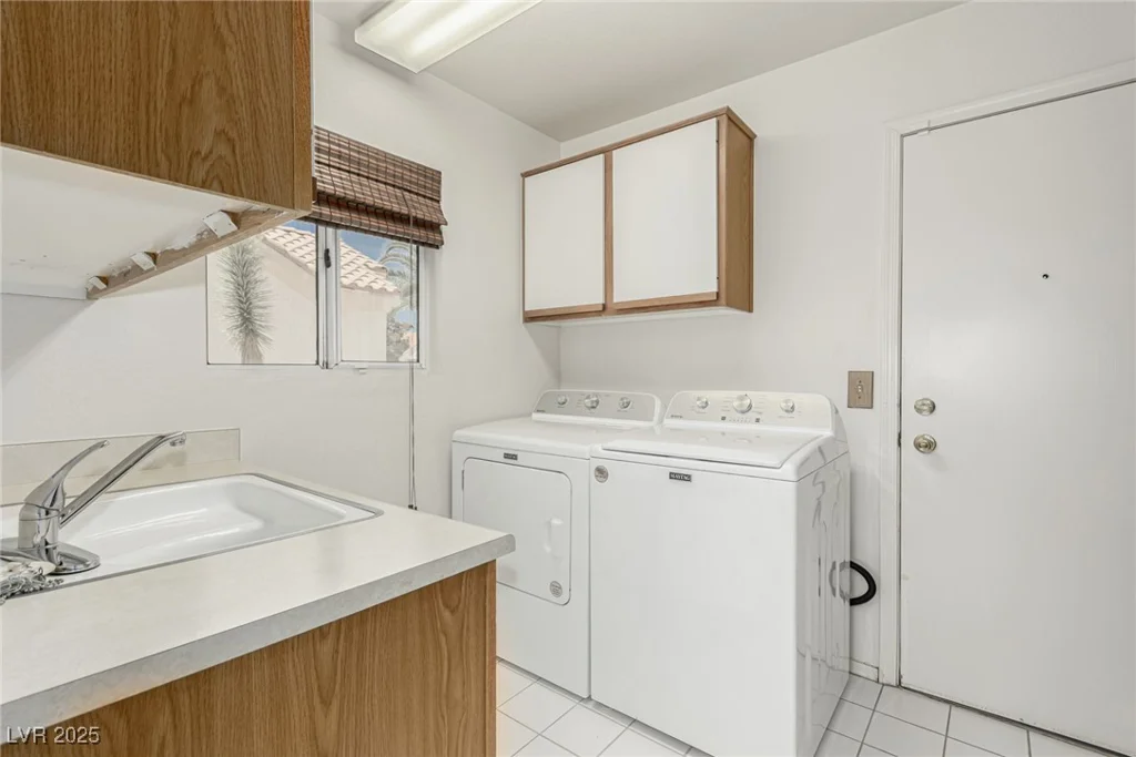 8921 Signal Terrace, Las Vegas, NV 89134