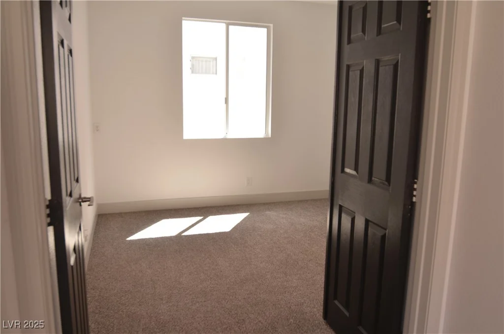 9604 Flying Eagle, Las Vegas, NV 89123