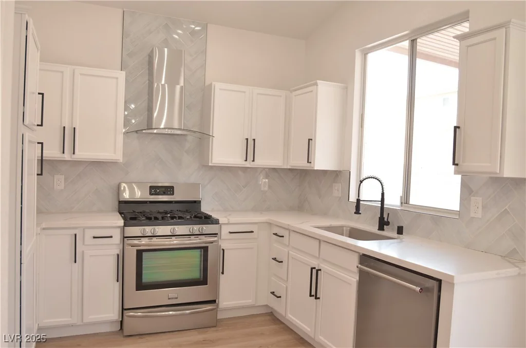 9604 Flying Eagle, Las Vegas, NV 89123