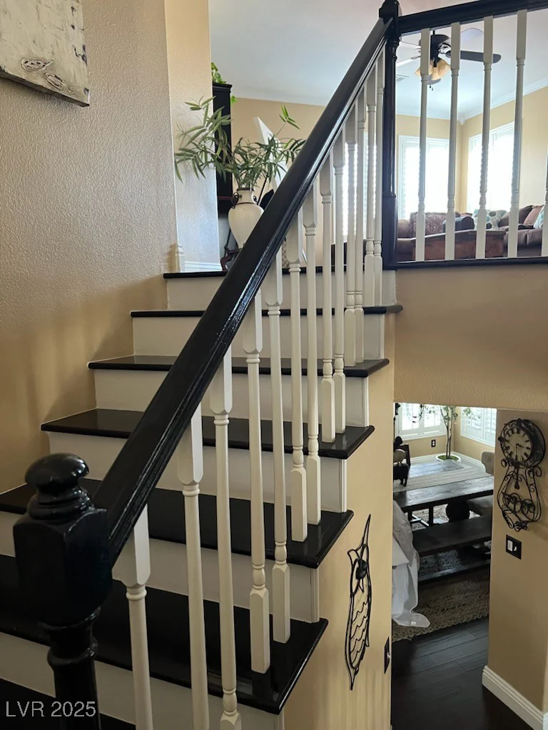 5516 Coyote Falls, Las Vegas, NV 89131