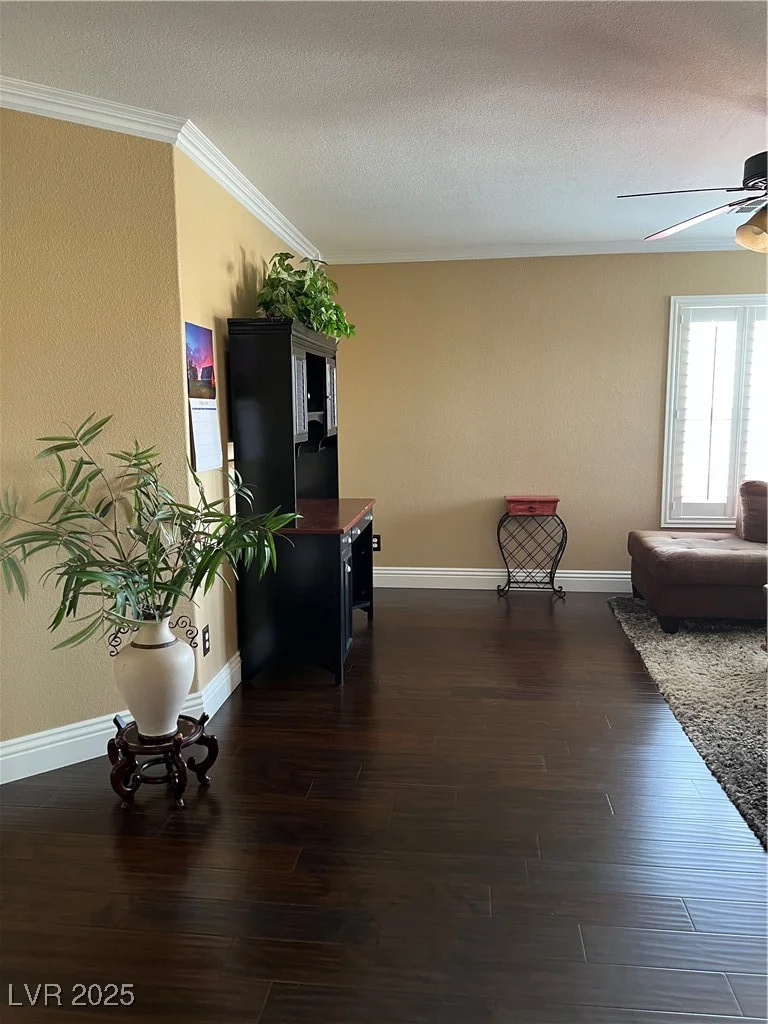 5516 Coyote Falls, Las Vegas, NV 89131