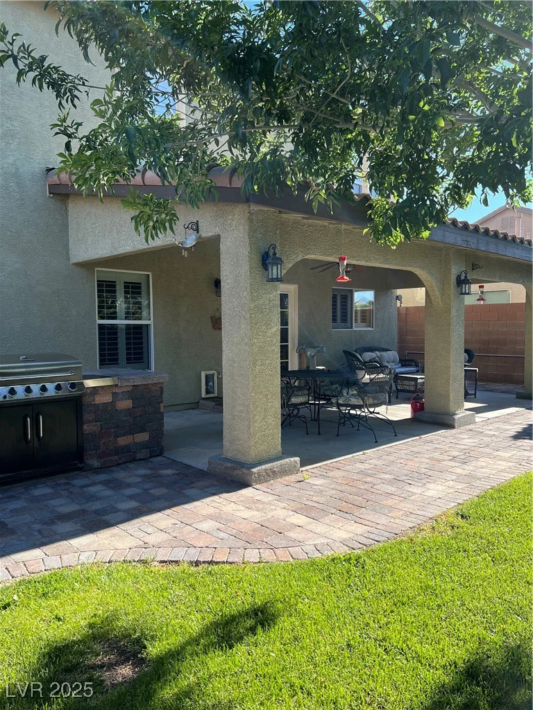 5516 Coyote Falls, Las Vegas, NV 89131