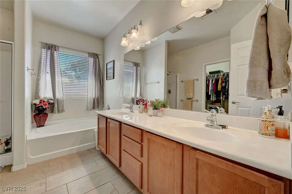 4037 Vulcan, Las Vegas, NV 89122