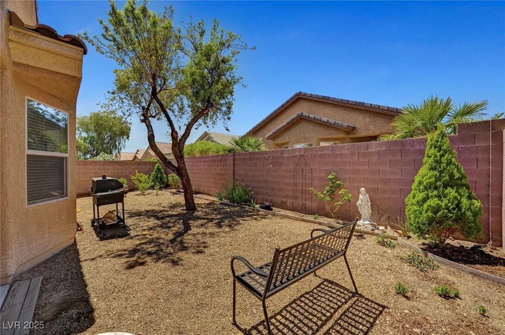 4037 Vulcan, Las Vegas, NV 89122