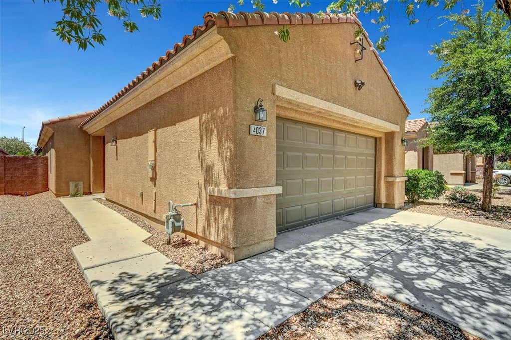 4037 Vulcan, Las Vegas, NV 89122