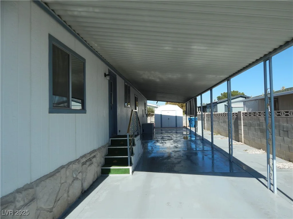3365 Isle Royale, Las Vegas, NV 89122