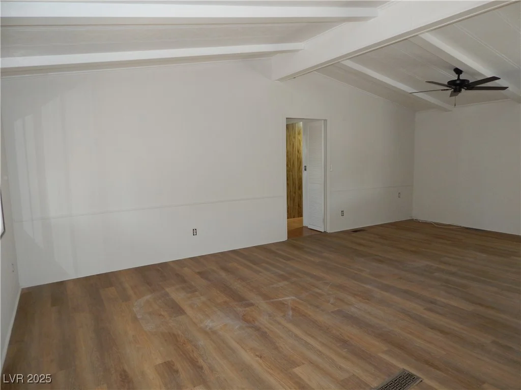 3365 Isle Royale, Las Vegas, NV 89122
