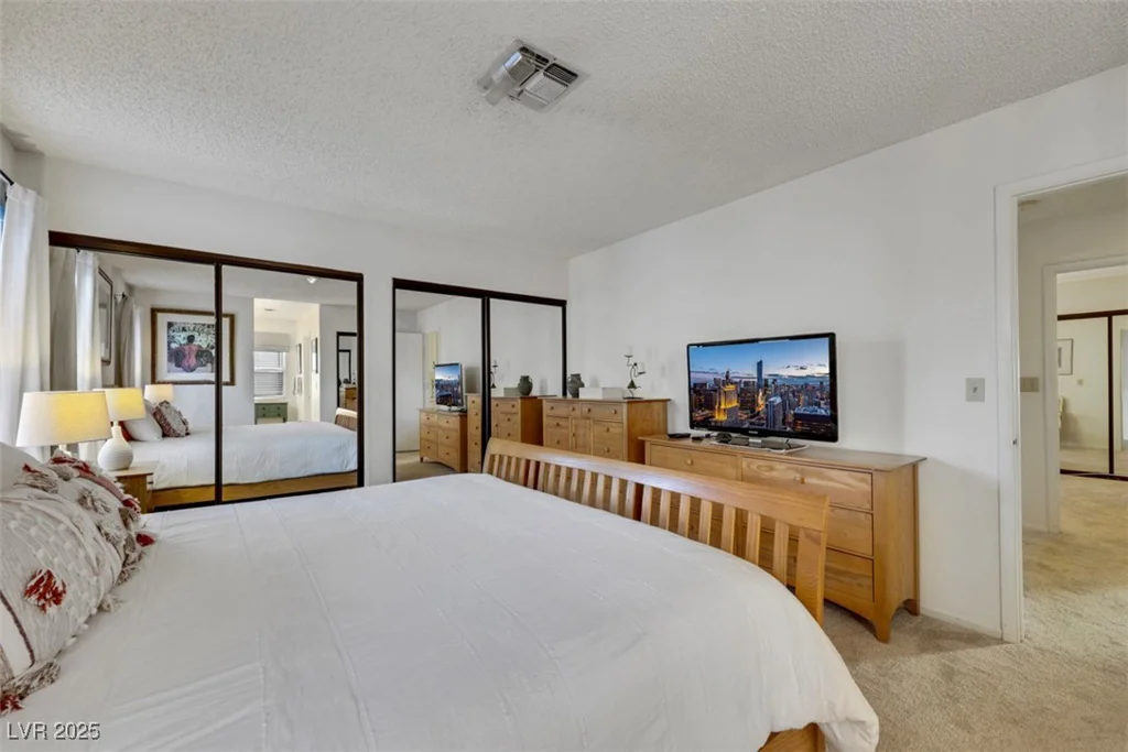 8388 Brad Oaks, Las Vegas, NV 89123