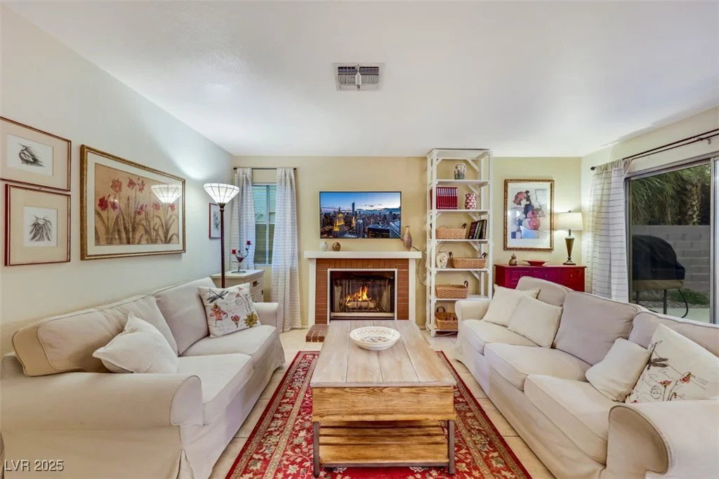 8388 Brad Oaks, Las Vegas, NV 89123